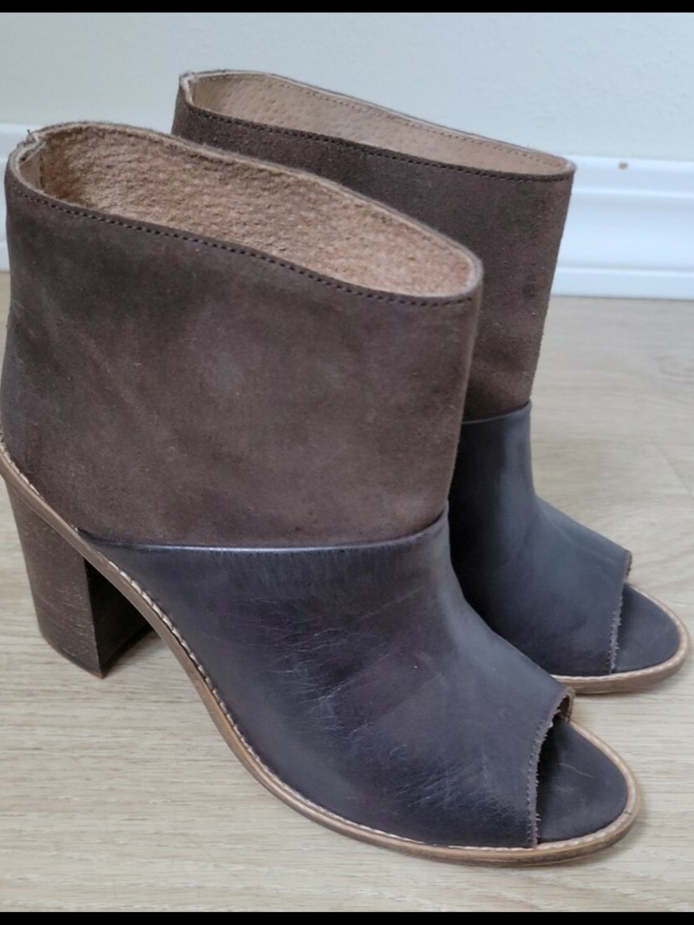 Mtng Women’s Brown Suede & Leather Peep-Toe Block Heel Boots 41 / Sz10